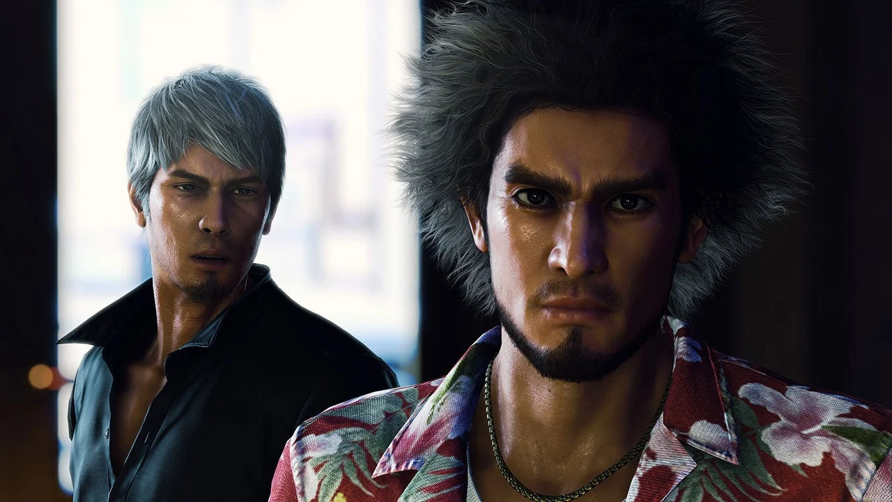 『龍が如く８』のゲーム画面。主人公の春日一番と桐生一馬が並ぶ。