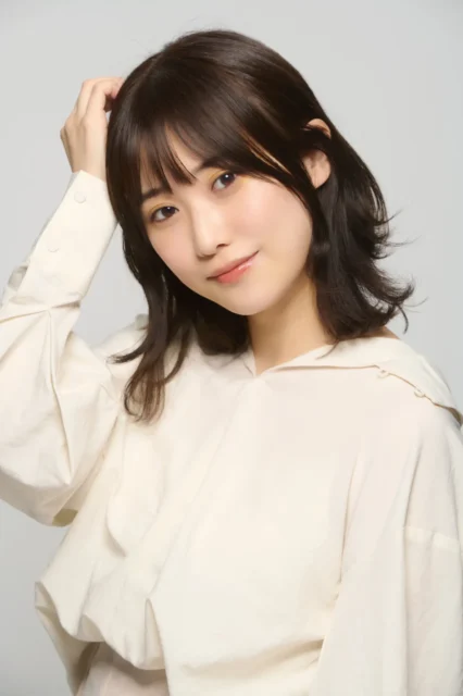 声優の夏吉ゆうこさんのポートレート写真