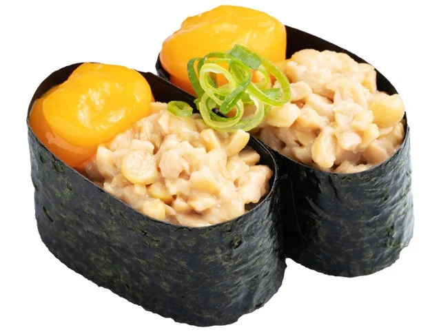 納豆ガンカン2個と卵黄ソース