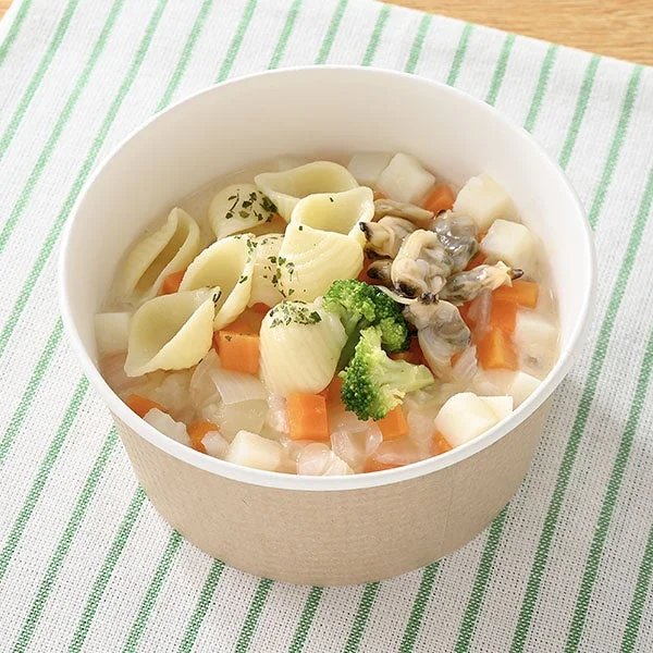 濃厚な魚介の旨み！クラムチャウダー