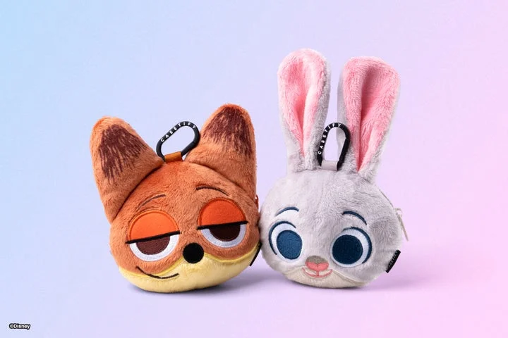 『ズートピア2』ジュディとニックのぬいぐるみイヤホンポーチ
