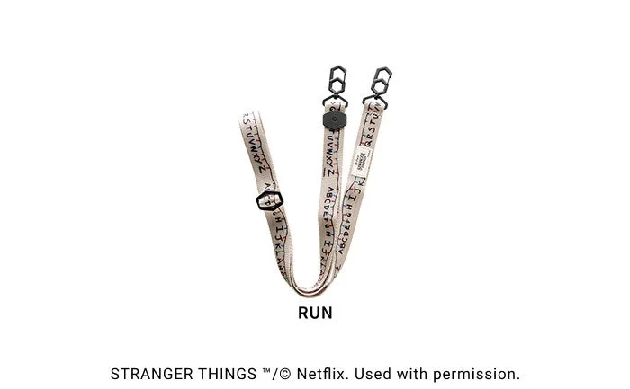 iFace Hang and ショルダーストラップの「RUN」デザイン
