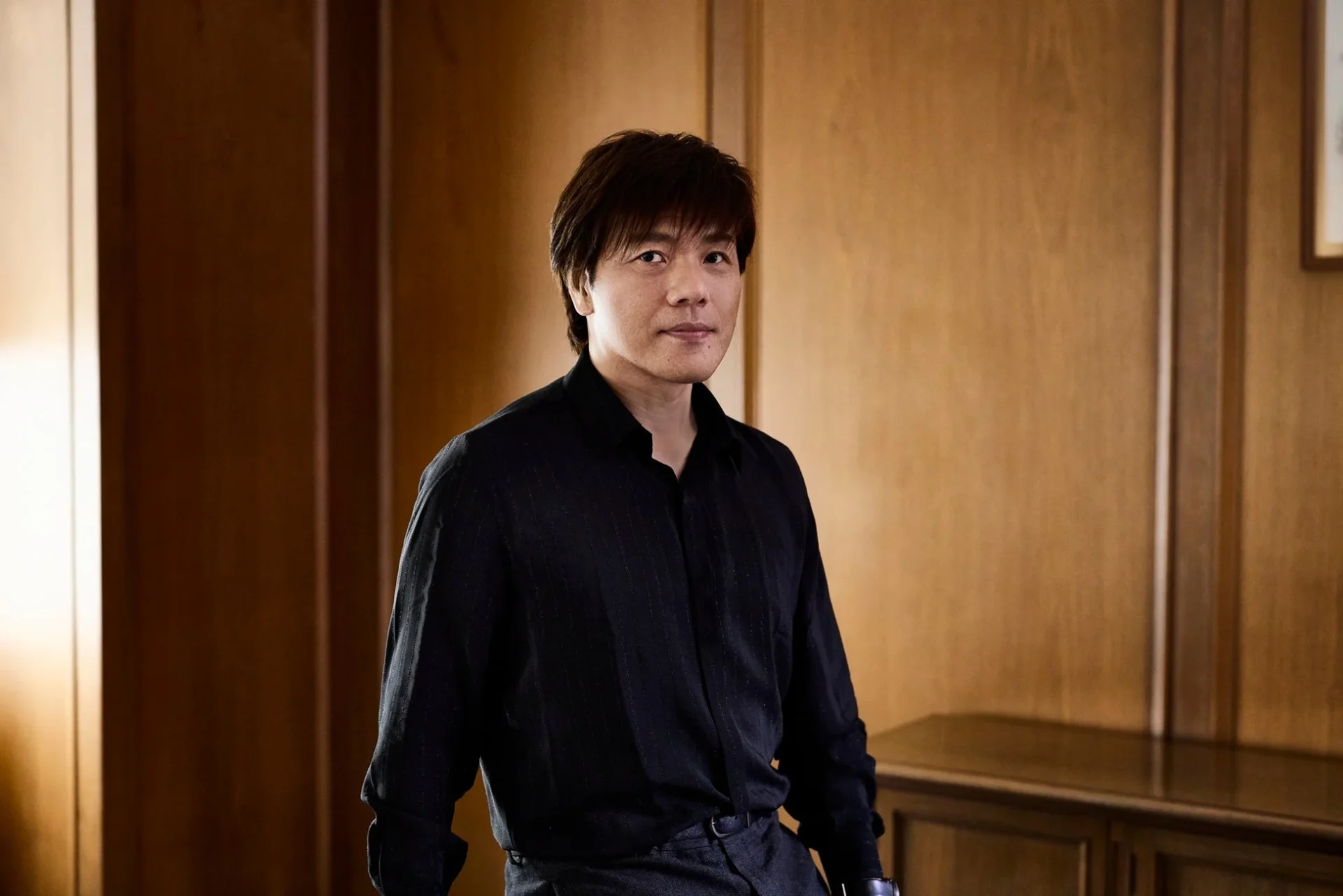 『A University』監修・パーソナリティを務める小説家、平野啓一郎氏。