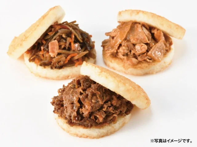 焼肉、きんぴら、豚生姜焼きの3種のモスライスバーガー