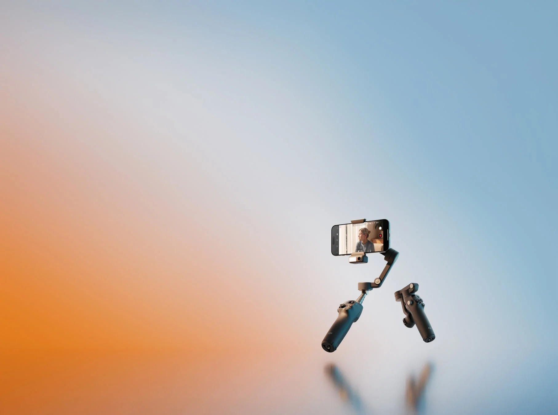 インテリジェントトラッキング対応！　DJIが最新ジンバル『Osmo Mobile 8』を発表