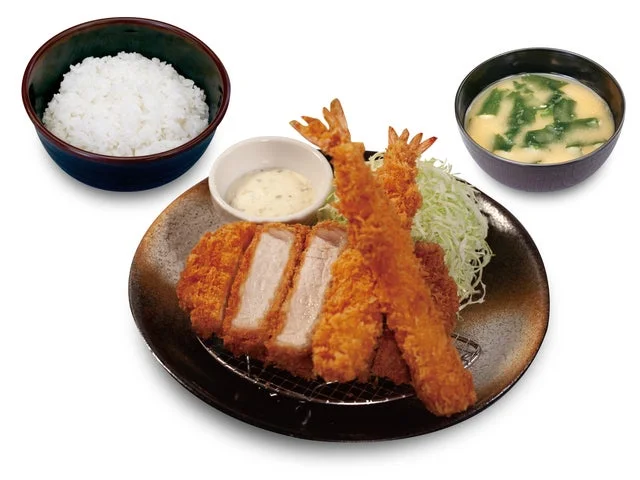 松のやの超厚切りロースかつと海老フライ2尾の定食