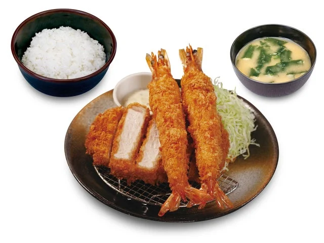 松のやの超厚切りロースかつと有頭大海老フライ2尾の定食