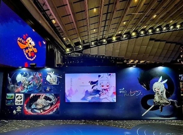 新職業レンのキャラクターイラストとゲームプレイ画面