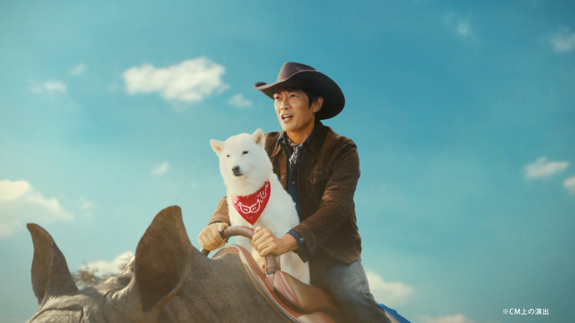 反町隆史さんと齋藤飛鳥さんが初共演！　ソフトバンク新CM「スマホデビュー祭」11月13日放送開始