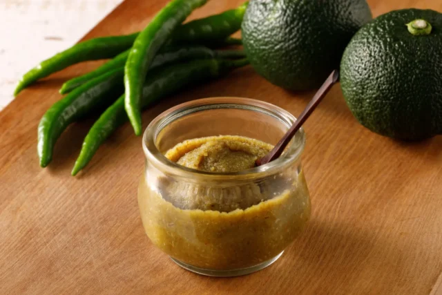 鴨しゃぶにおすすめの薬味「柚子胡椒」