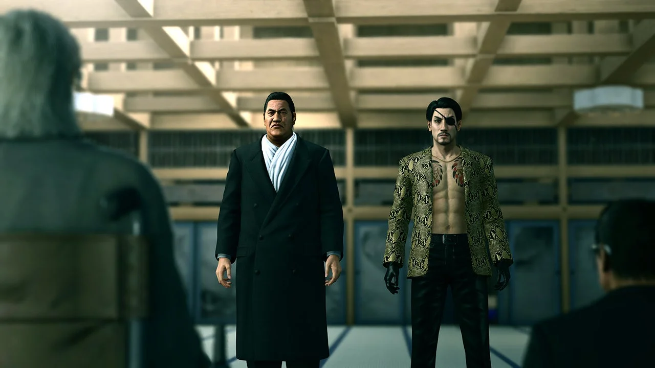 真島吾朗と複数の男性キャラクターのシーン