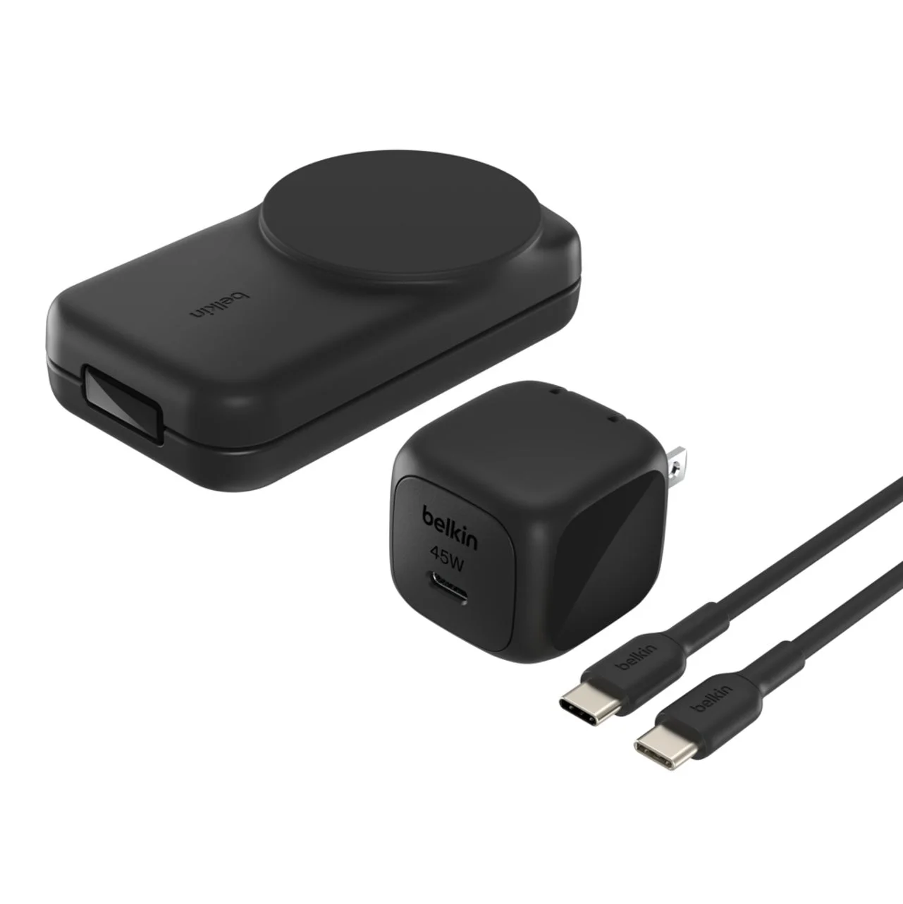 Belkin UltraCharge 2-in-1 Foldable Magnetic Chargerと付属の45W USB-C電源アダプター