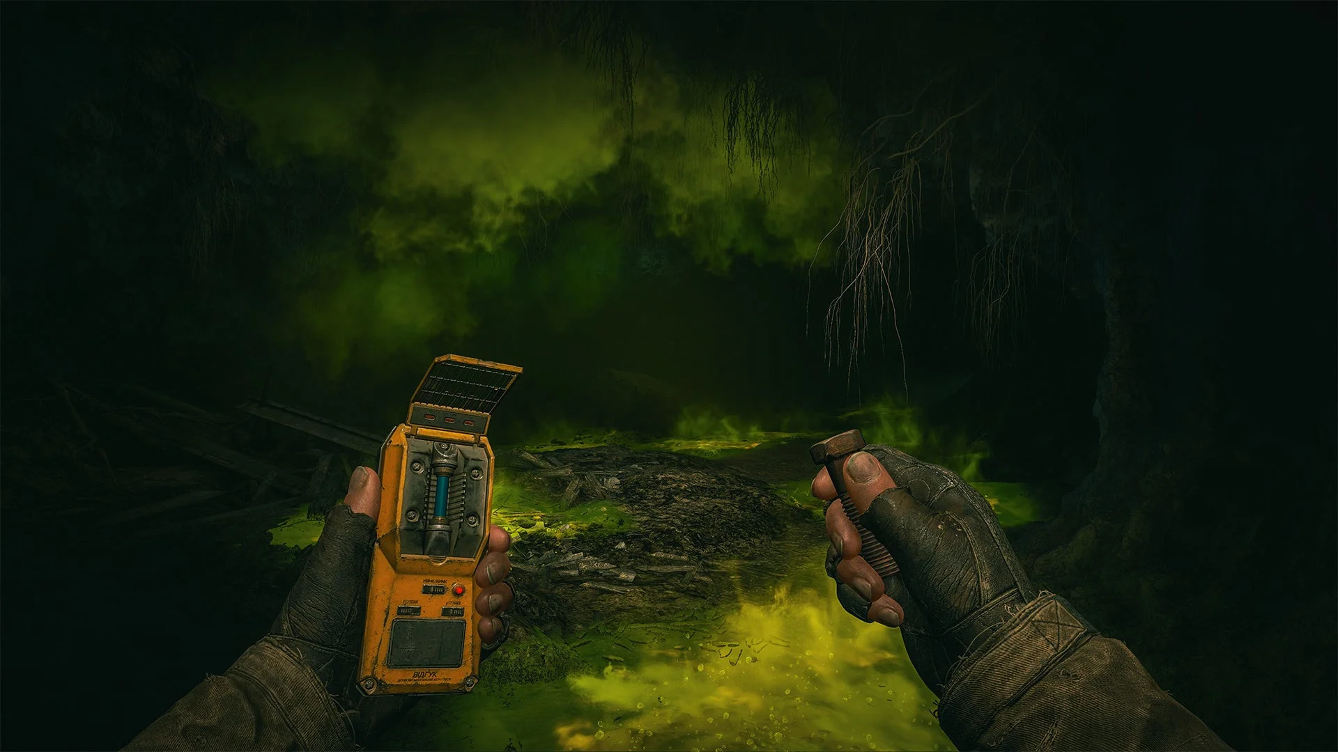 緑色のガス状アノマリーと探知機、ボルトを持つプレイヤーの視点