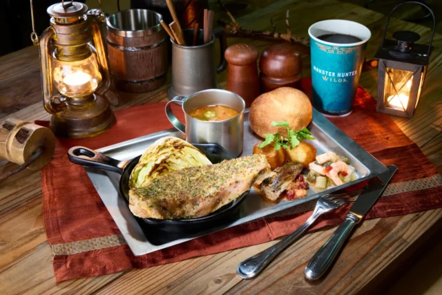 焚き火料理ポーク、ワイルドハーブ、シルドニンニク