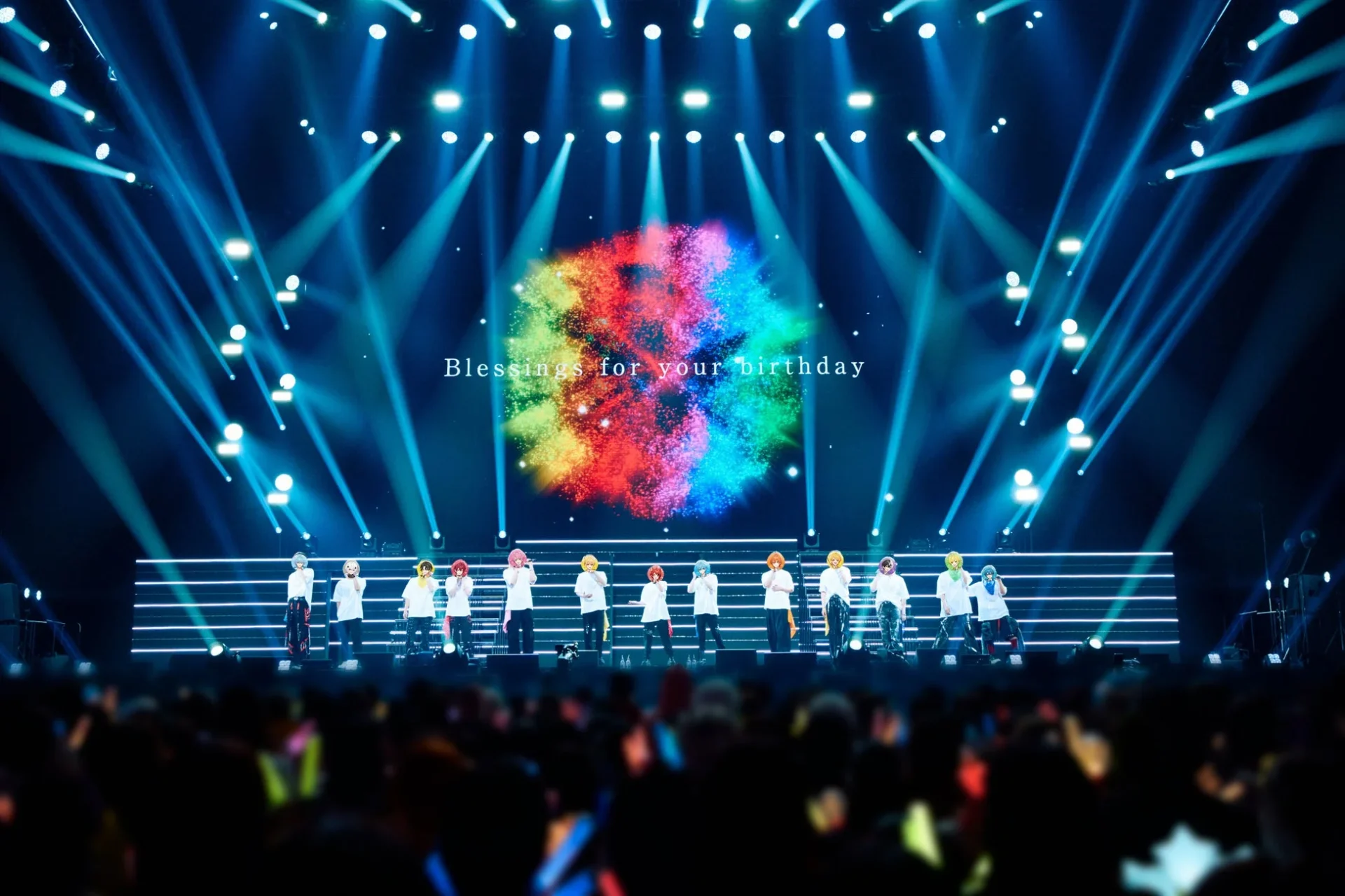 ライブ最終曲「Blessing」でゲストと共に歌うすとぷりメンバー