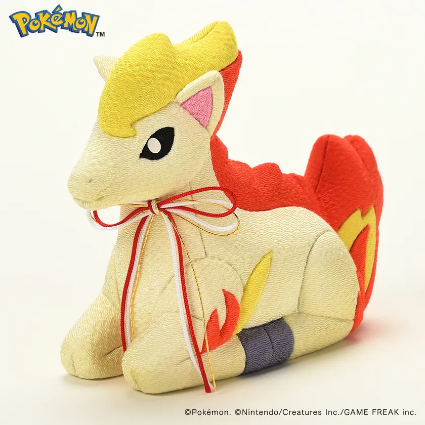 正面から見た江戸木目込人形「ポニータ」