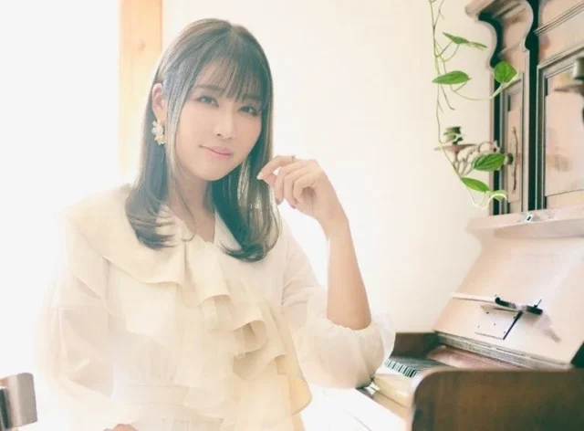 コラボイヤホンのサウンドチューニングを担当した結城アイラ氏。