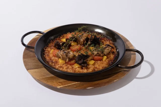 バイオハザードをイメージしたチキンパエリア