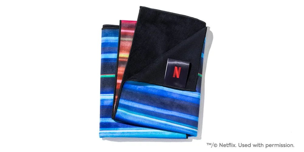 JINS HOME × Netflixコラボのブランケット型セリート