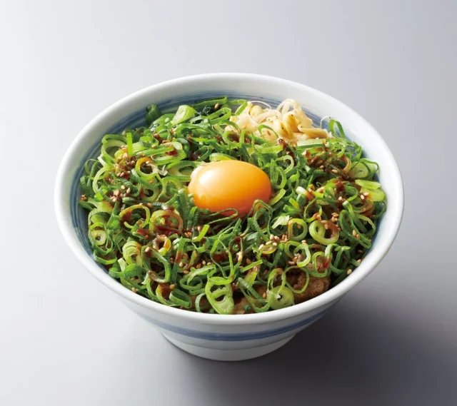 ねぎ玉カルビ丼