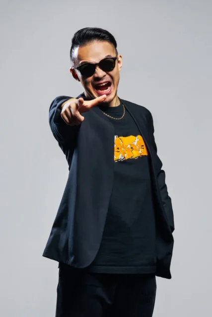 解説を務めるハメコ。さんのポートレート