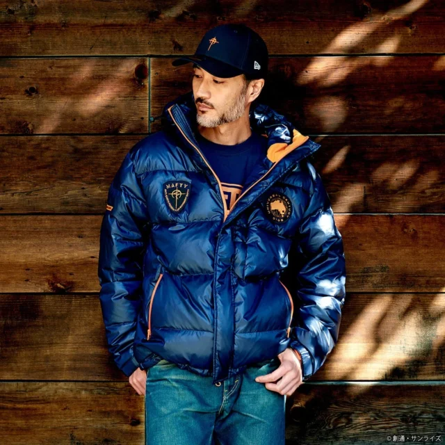 STRICT-G nishikawaアップサイクルダウンジャケット マフティーモデル着用(男性、帽子)