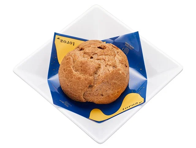 かっぱ寿司のtoroa『とろ生チョコカスタードシュークリーム』の皿盛り