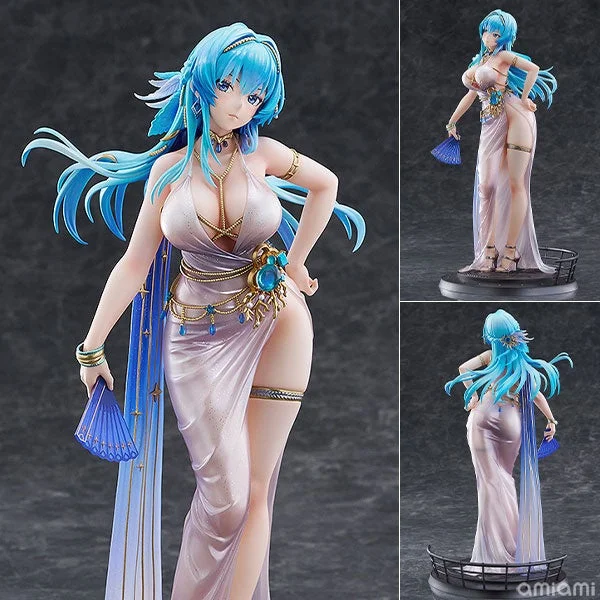 ヘルムフィギュアの様々な角度からの全身像と細部アップ