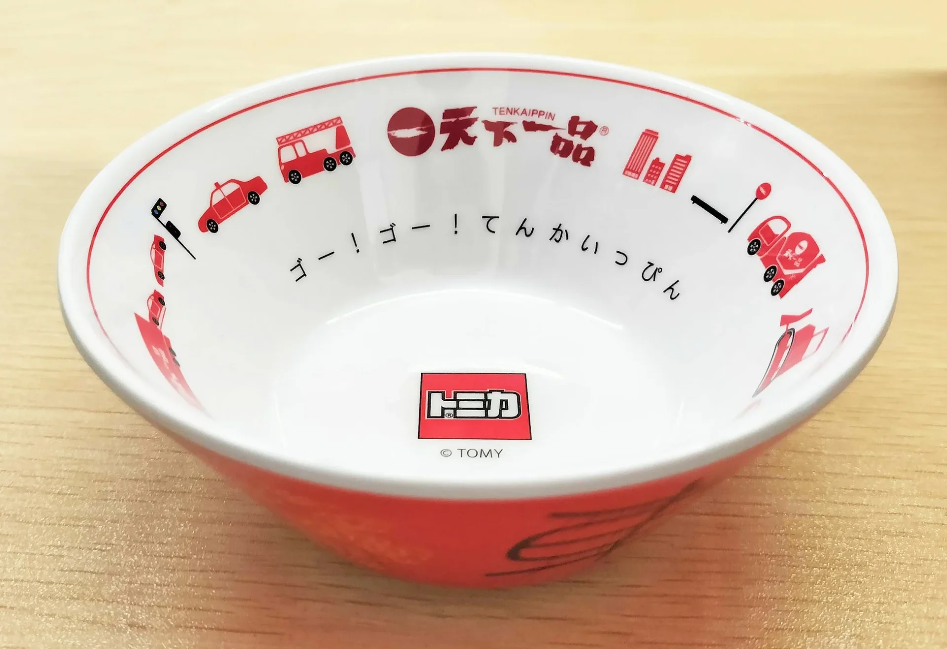 天下一品とトミカのロゴが入ったキャンペーン限定ミニミニどんぶり