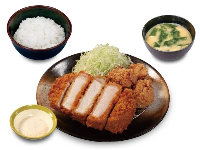 国産雪国育ち厚切りロースかつと本格唐揚げの定食