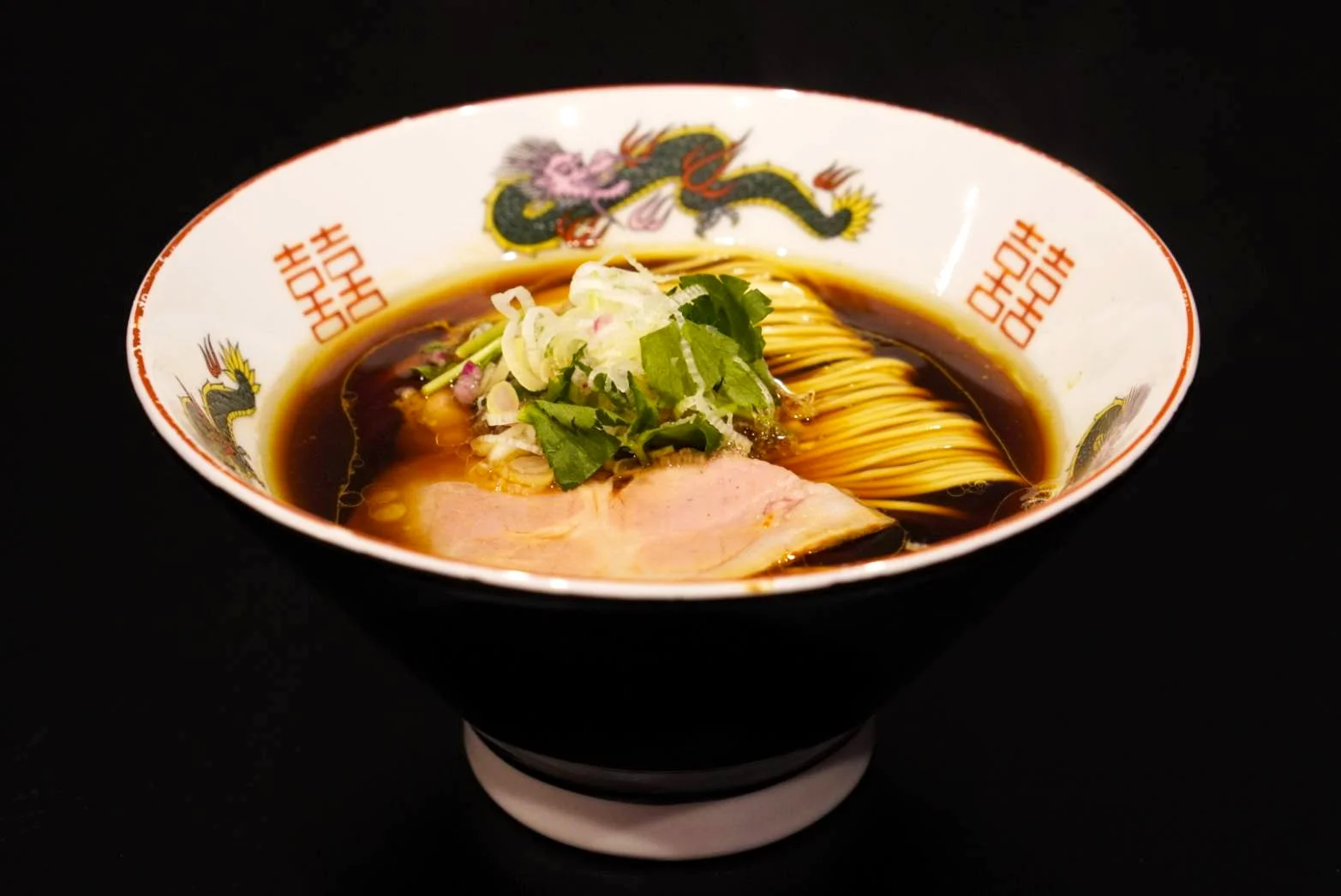 トーキョーニューミクスチャーヌードル八咫烏のラーメン