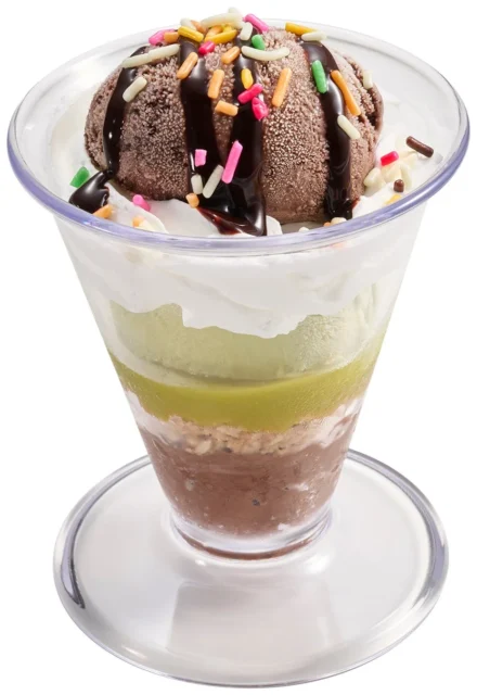 スシローの新作「ドバイチョコ風サクッとパフェ」の単品アップ写真。