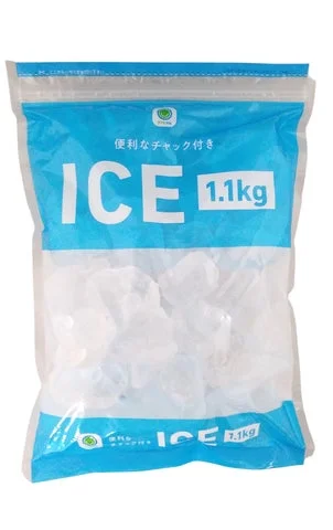 ファミリーマートの便利なチャック付きICE 1.1kg
