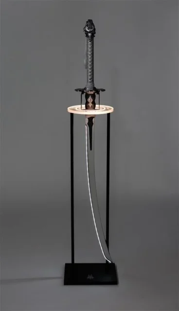 『NieR:Automata』の白の契約に光のギミック！　ライトリング付スタンドが12月22日より発売