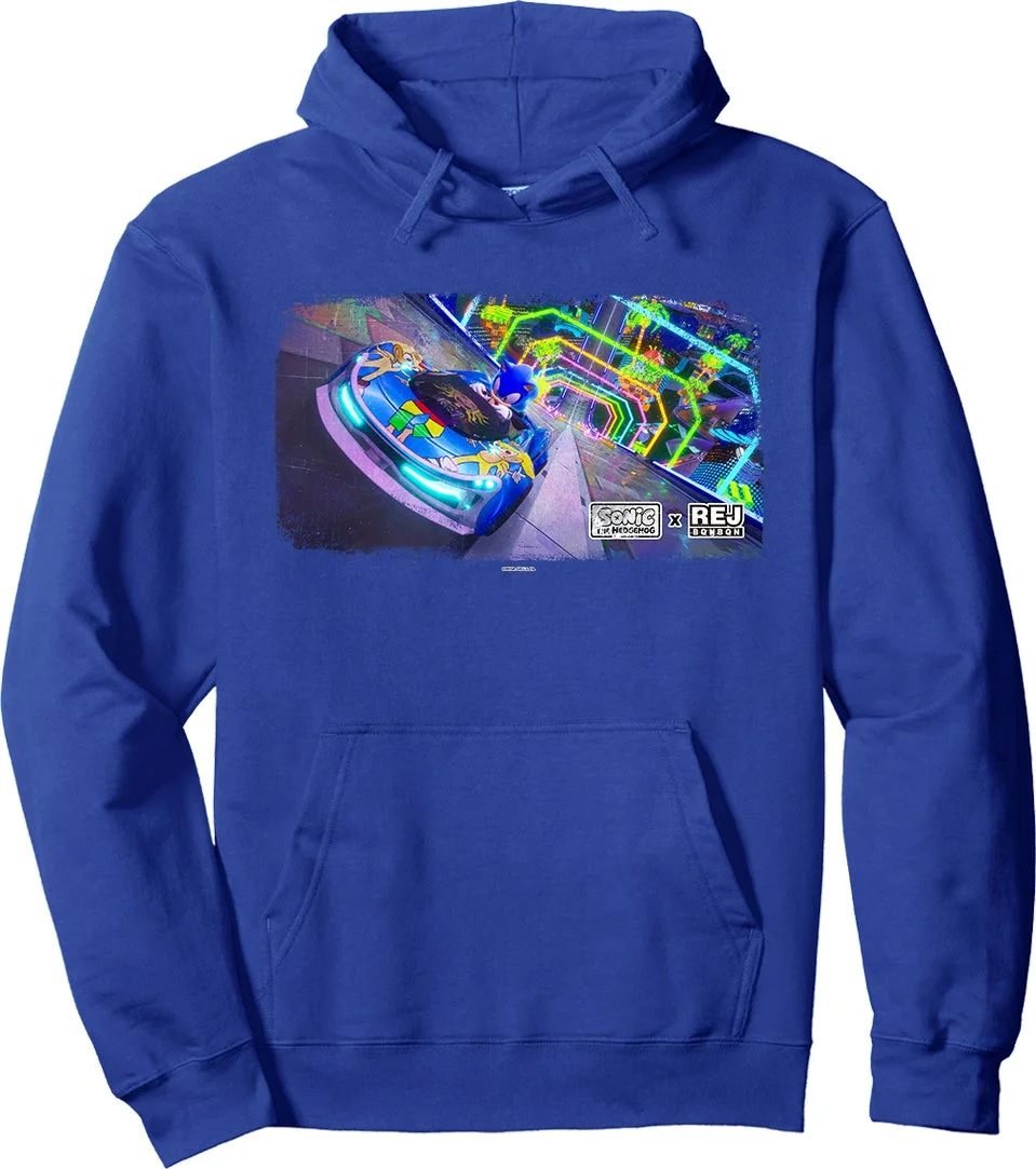 ソニックがレースするコラボパーカーデザイン