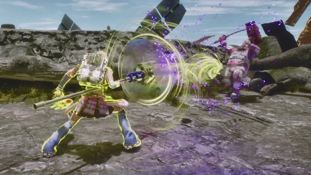 『LET IT DIE: INFERNO』のゲーム内戦闘シーン（女性キャラクター）