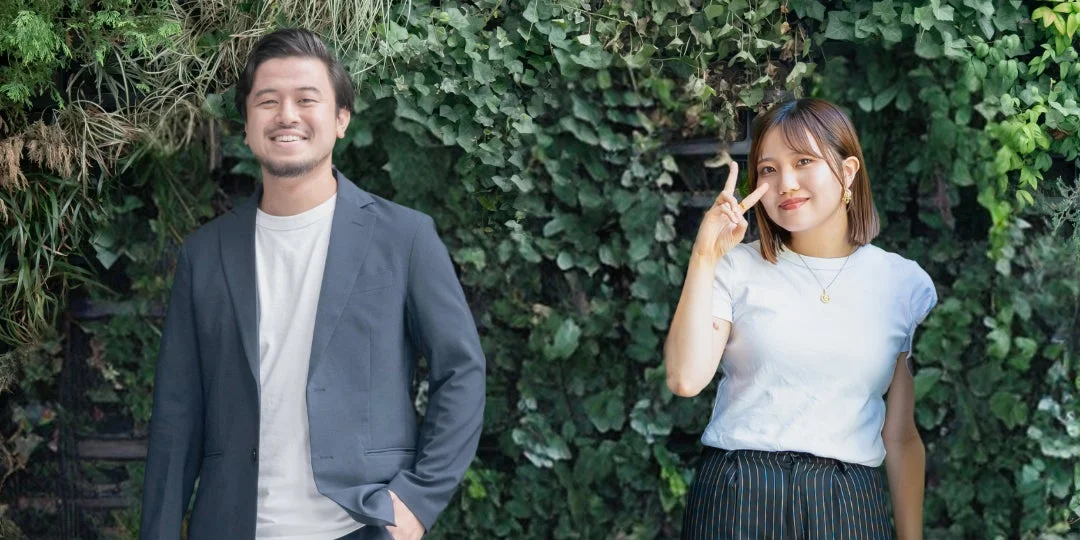 Loonaの販売担当者であるマクロジの松﨑遼裕さんと吉野美羽さん