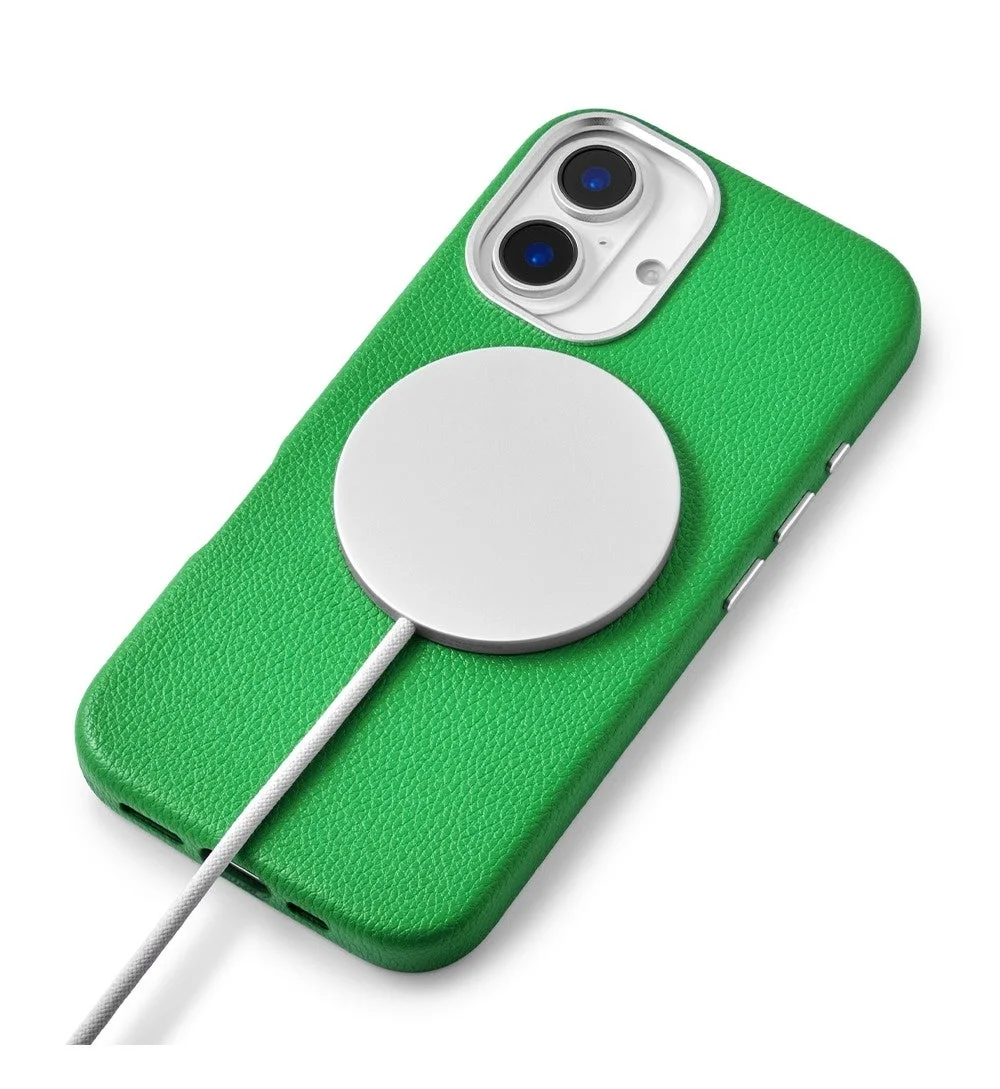 Mag Plain Caseのワイヤレス充電対応イメージ