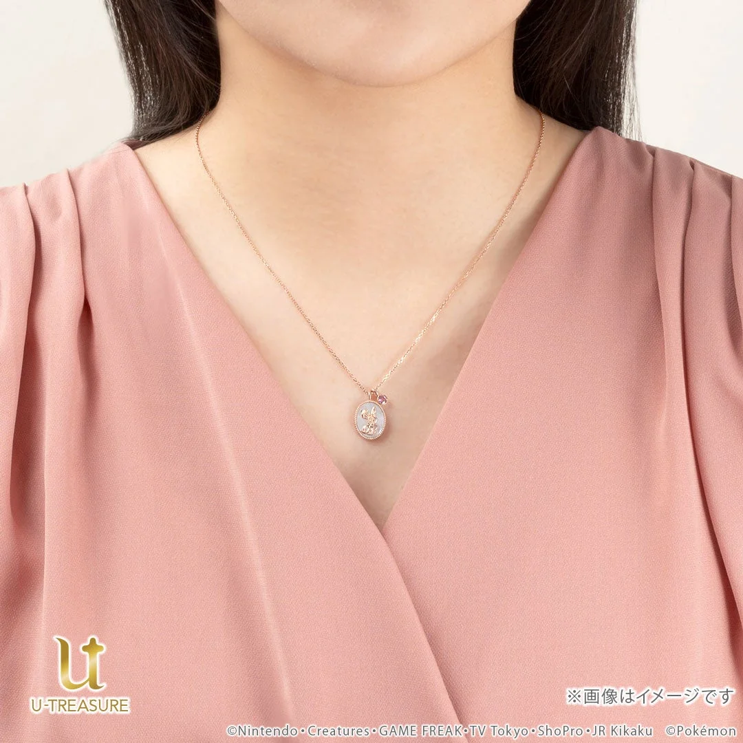 ニンフィア シェルネックレスの着用イメージ