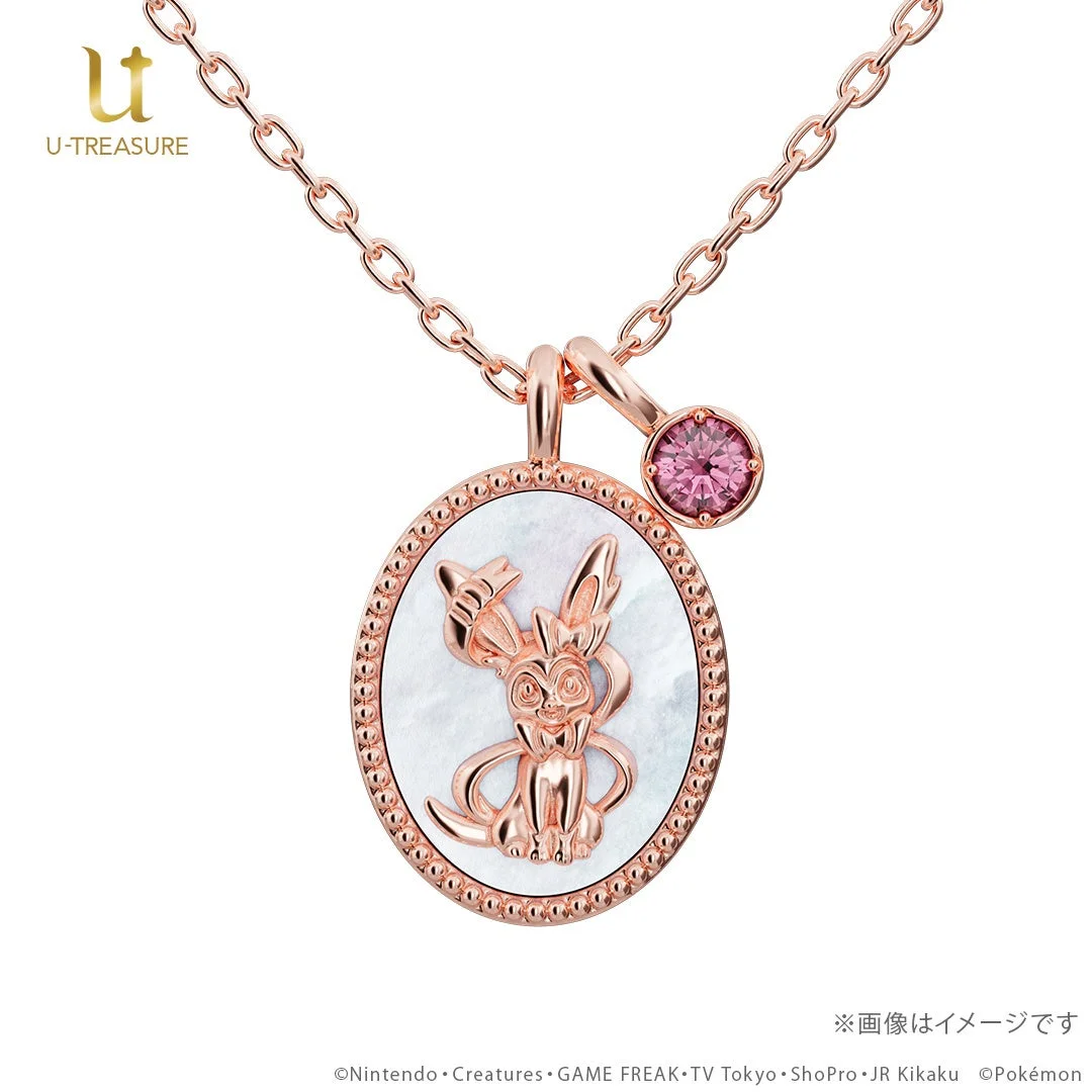 ニンフィア シェルネックレスの正面アップ