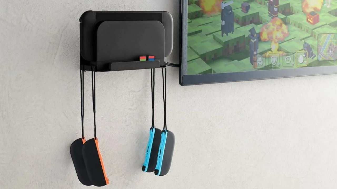 Nintendo Switch壁掛けスタンドにJoy-Con4台を収納した状態