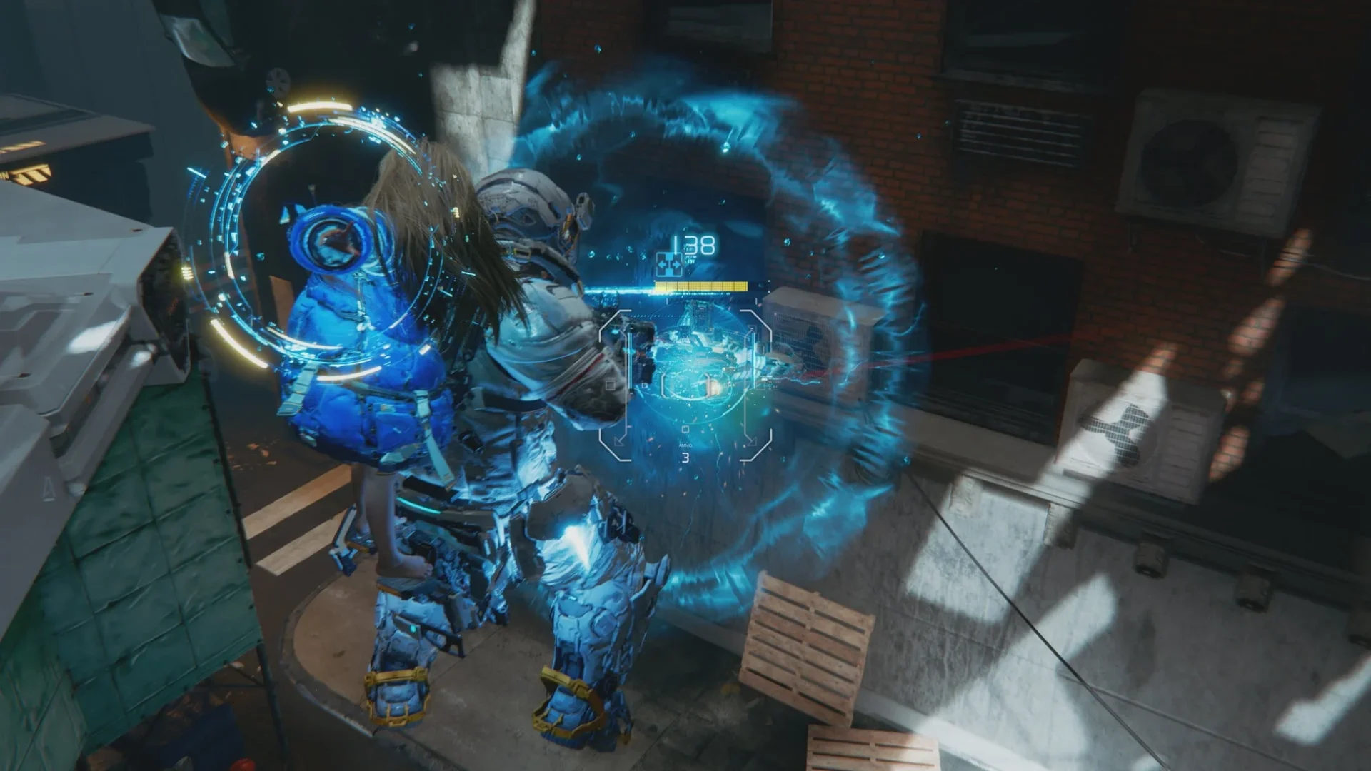 ヒューが多彩な武器を使用するアクションシーン