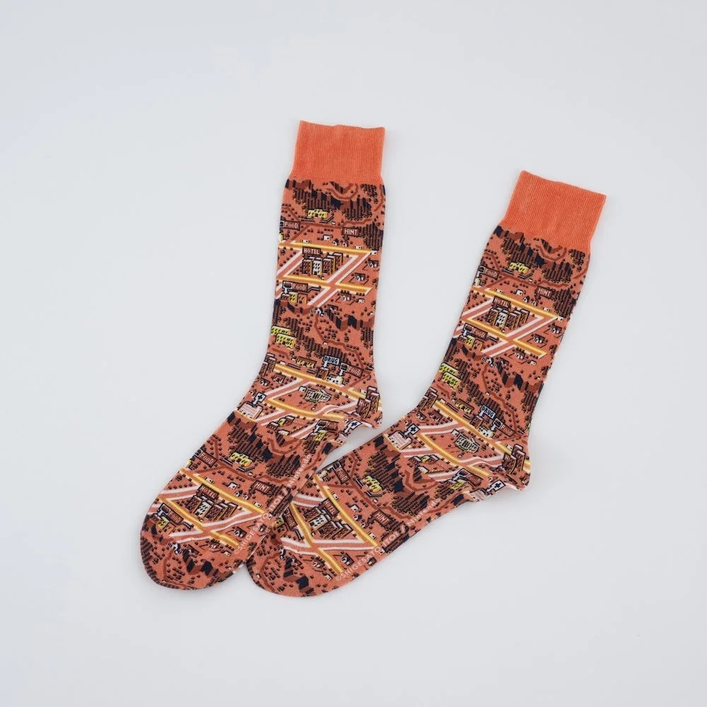 オネットMAPデザインのオレンジ色の靴下