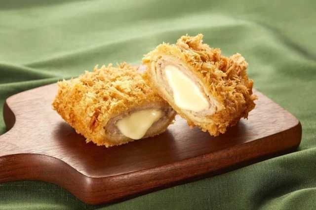 とんかつ新宿さぼてん たっぷりチーズのヒレかつ