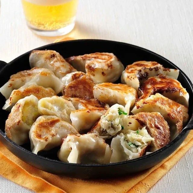 日本縦断・餃子の旅! 北海道から九州まで全国のご当地餃子が『おとなの週末お取り寄せ倶楽部』に集結