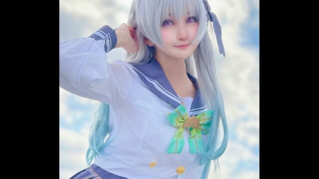 爽やかさ全開！　とうか、『勝利の女神：NIKKE』ホタルの学園制服姿で魅了