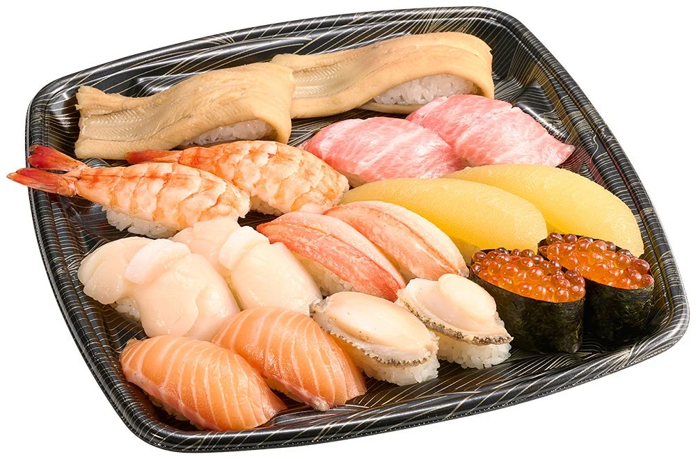 スシローの冬のごちそうセット2人前、豪華ネタの盛り合わせ