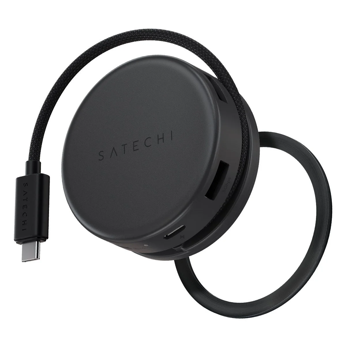 Satechi 7-IN-1マルチポートアダプターの本体詳細クローズアップ