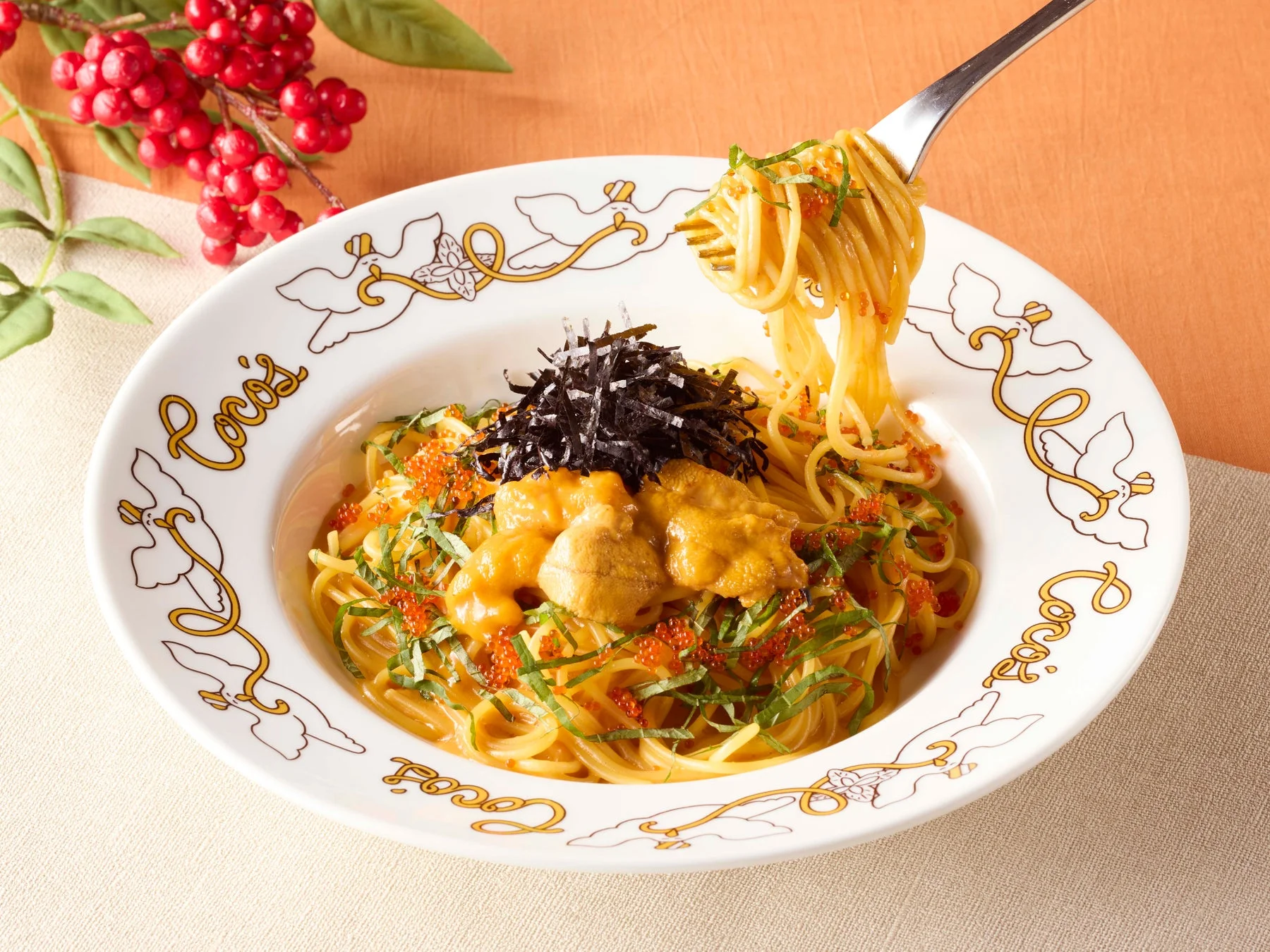 ココス「濃厚ウニの贅沢クリームパスタ」ミョウバン不使用のウニをトッピング