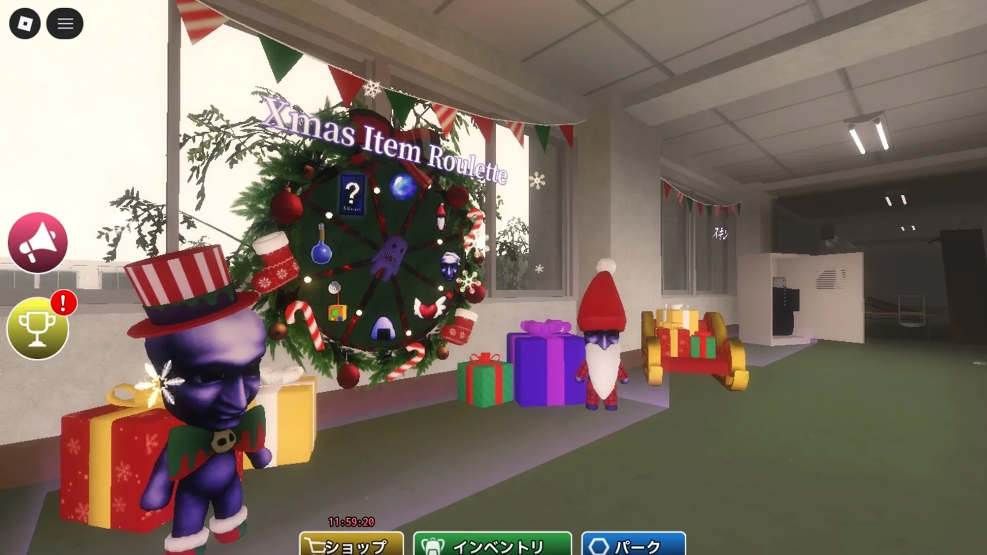 クリスマス装飾された校内とアイテムルーレットのゲーム画面